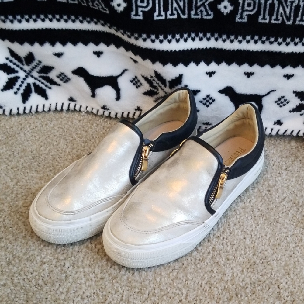 🤯 Restricted shoe